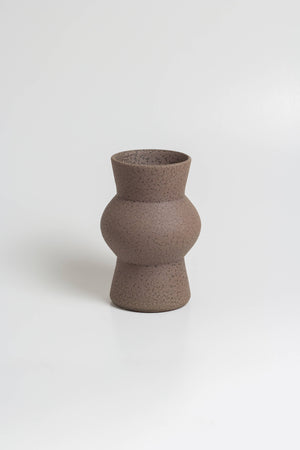 vase-minimaliste-aesthetic-marron